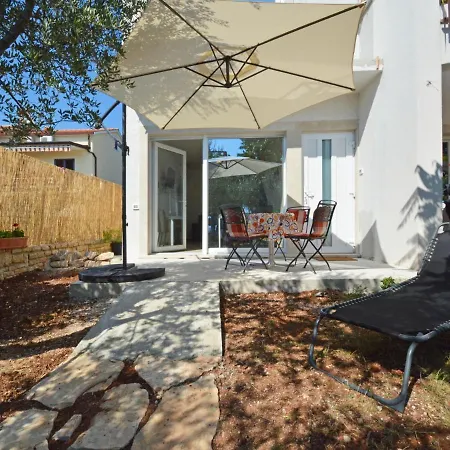 Mira-3 By Interhome Appartamento