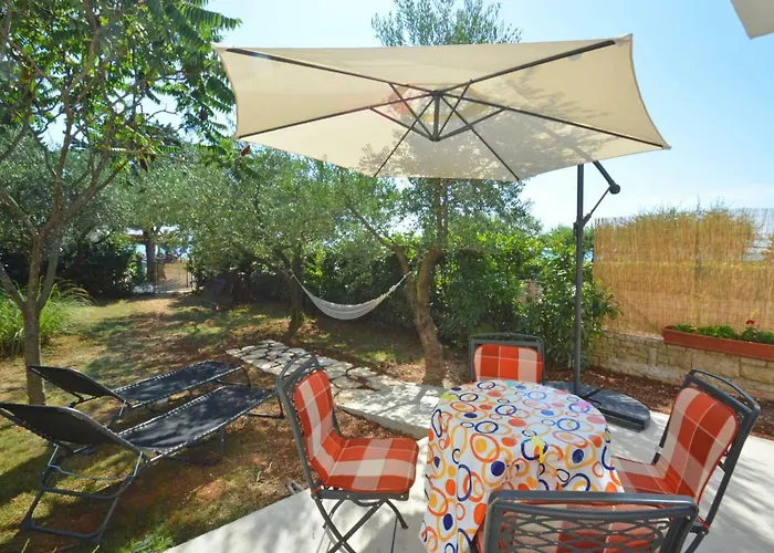 Apartman Mira-3 By Interhome Umag